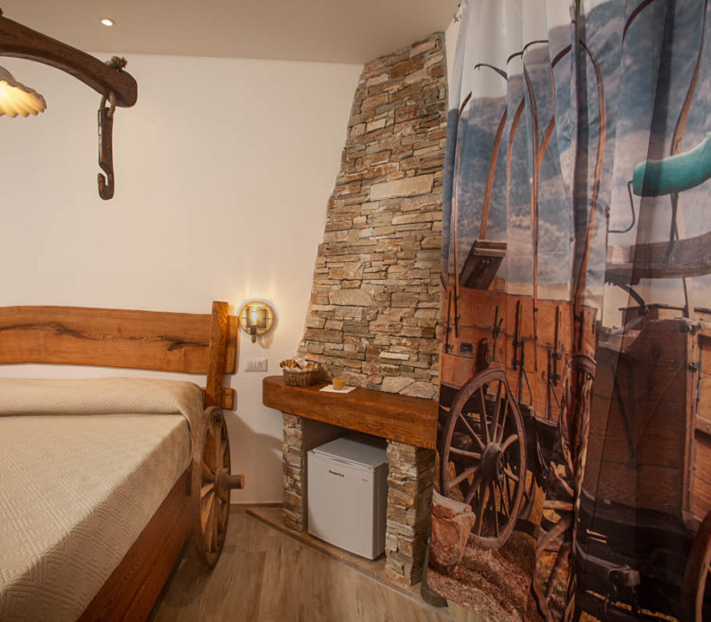 house-vincent-affittacamere-santa-teresa-gallura-camera-texas-003